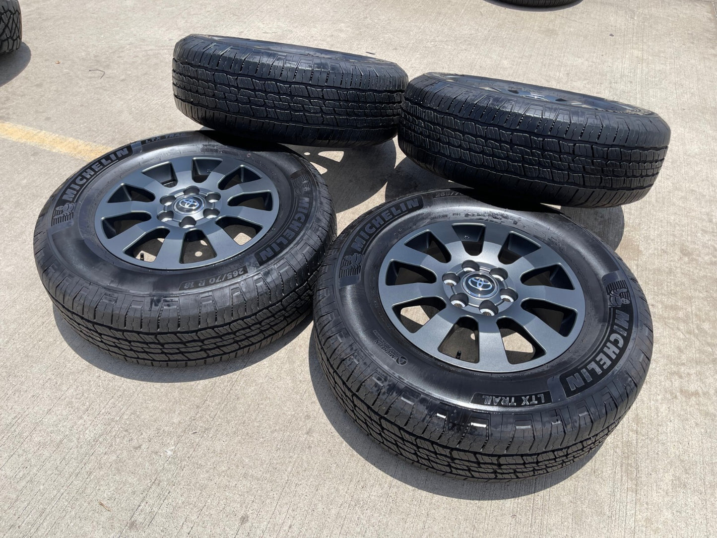 18" Toyota Land Cruiser OEM TRD wheels rims 95952 Tundra Sequoia MICHELIN