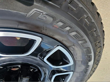 20" Ford F-250 F-350 OEM Lariat Platinum wheels rims 10486 tires 2024 2025