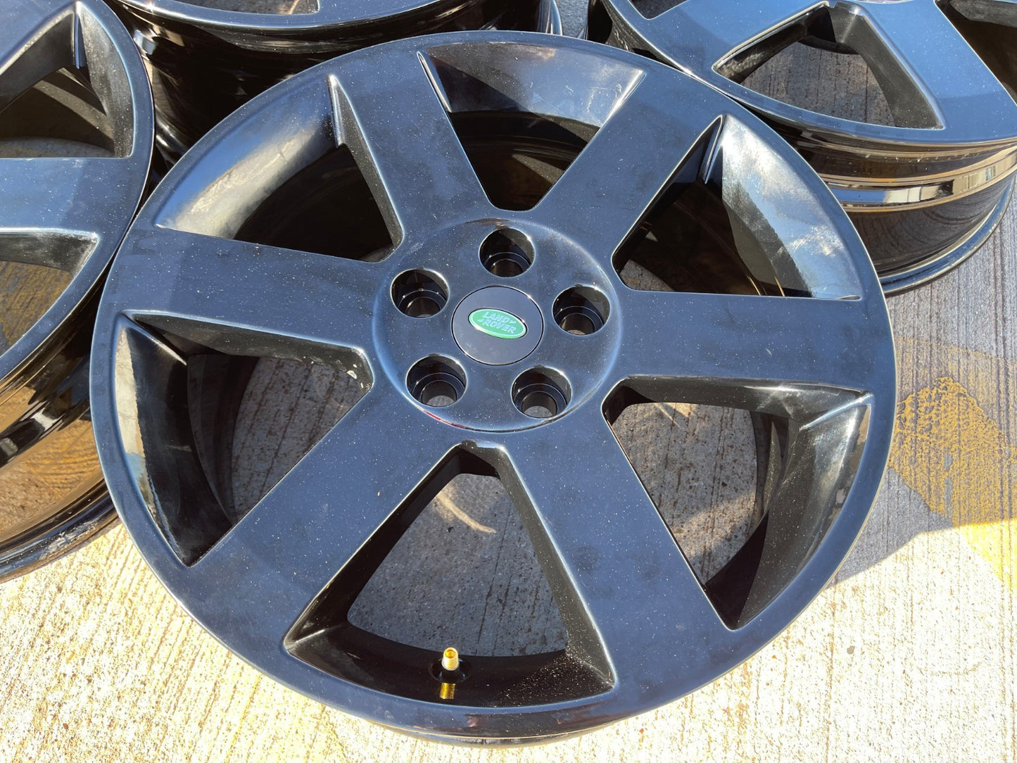 19" Land Rover DEFENDER Range Rover OEM 72348 wheels rims NEW