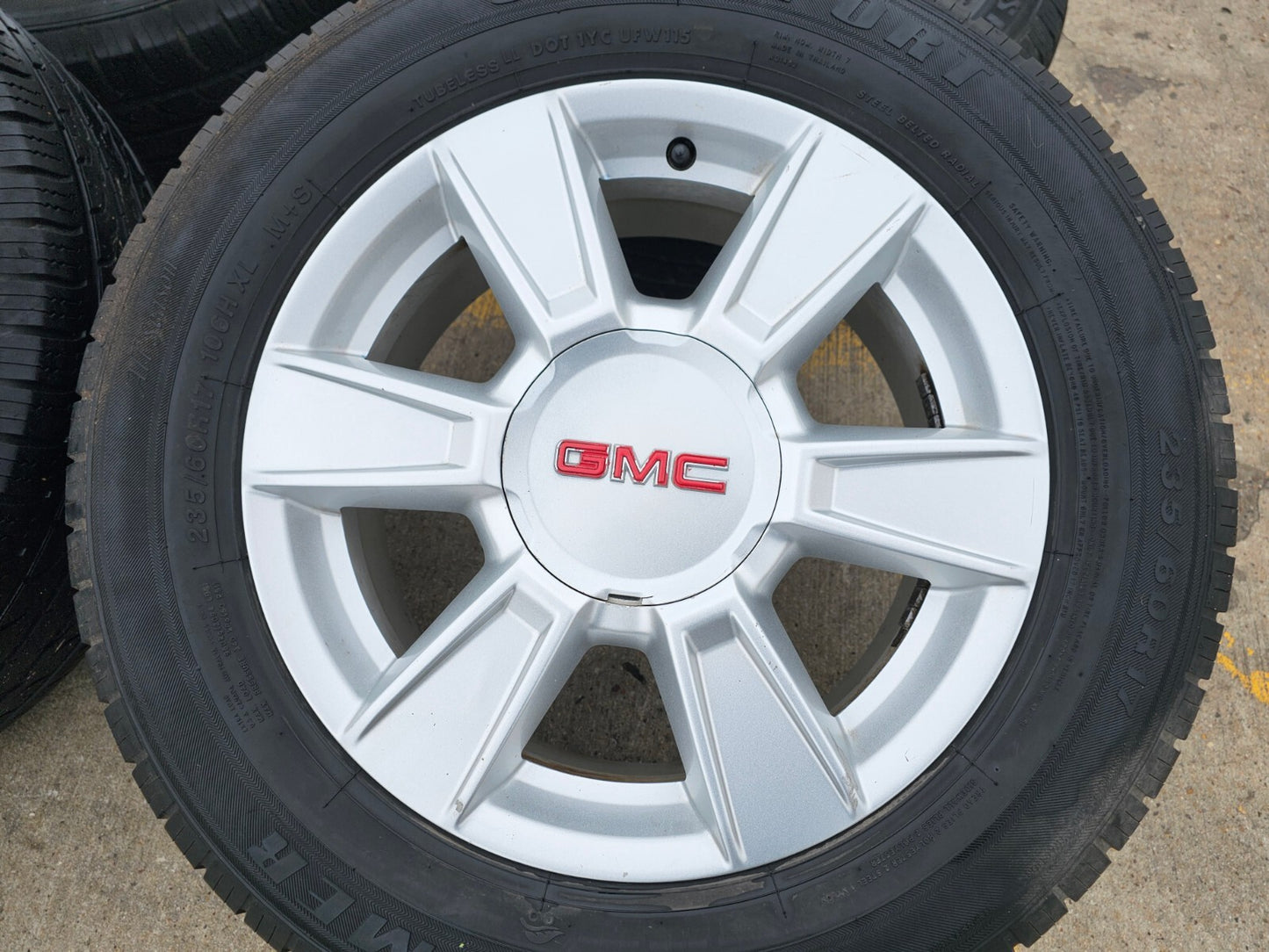 17" GMC Terrain Chevy Equinox OEM wheels rims 5449 tires 5x120