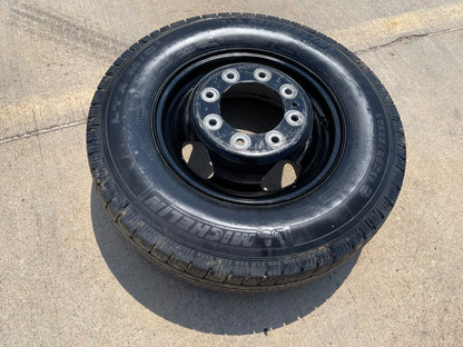 (1) 17" Chevy Silverado GMC Sierra 3500 Dually rim wheel OEM 8094 SINGLE