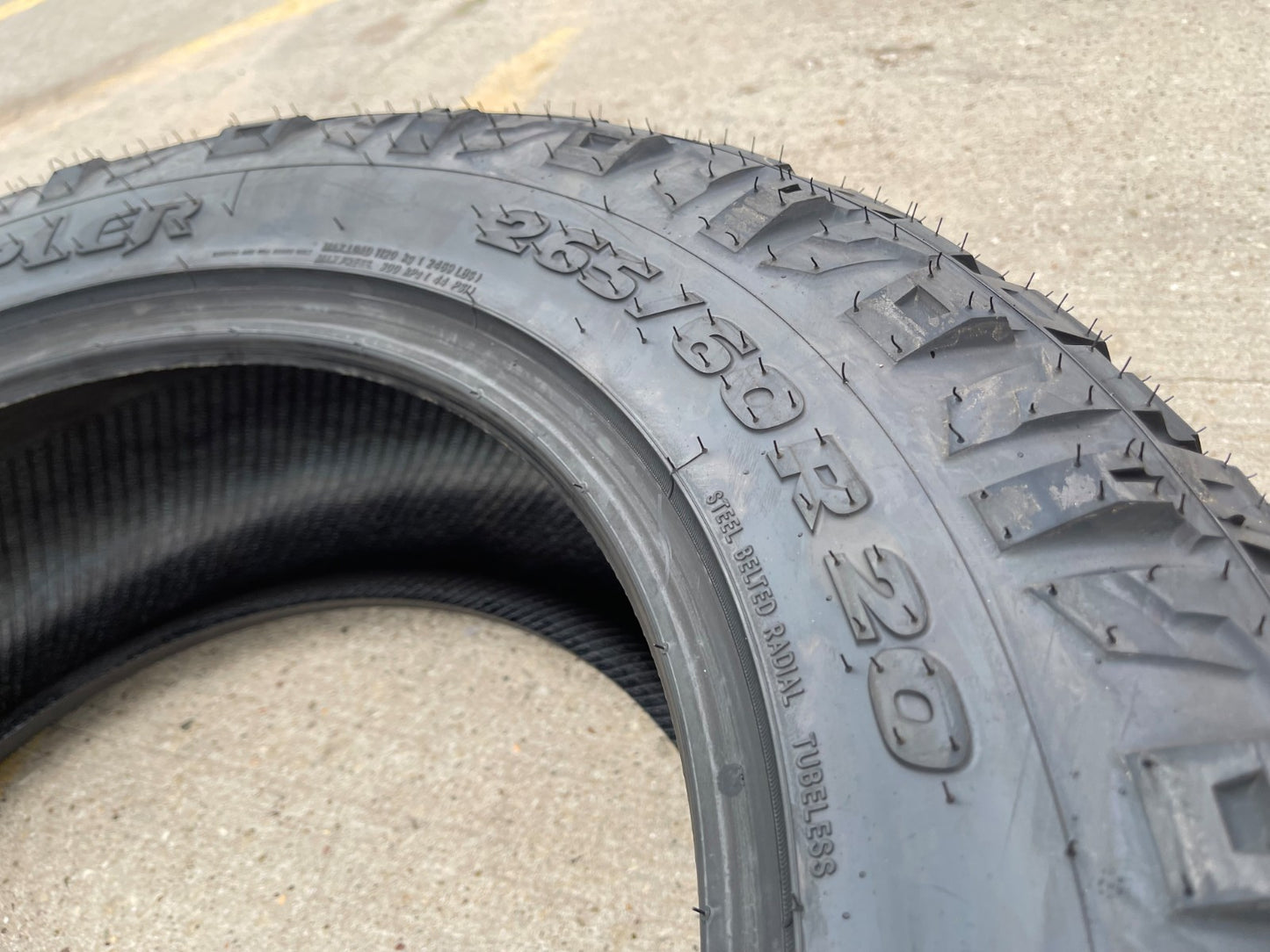 (1) 265/60/20 Nitto Ridge Grappler R/T tire 112T 265/60R20 NEW