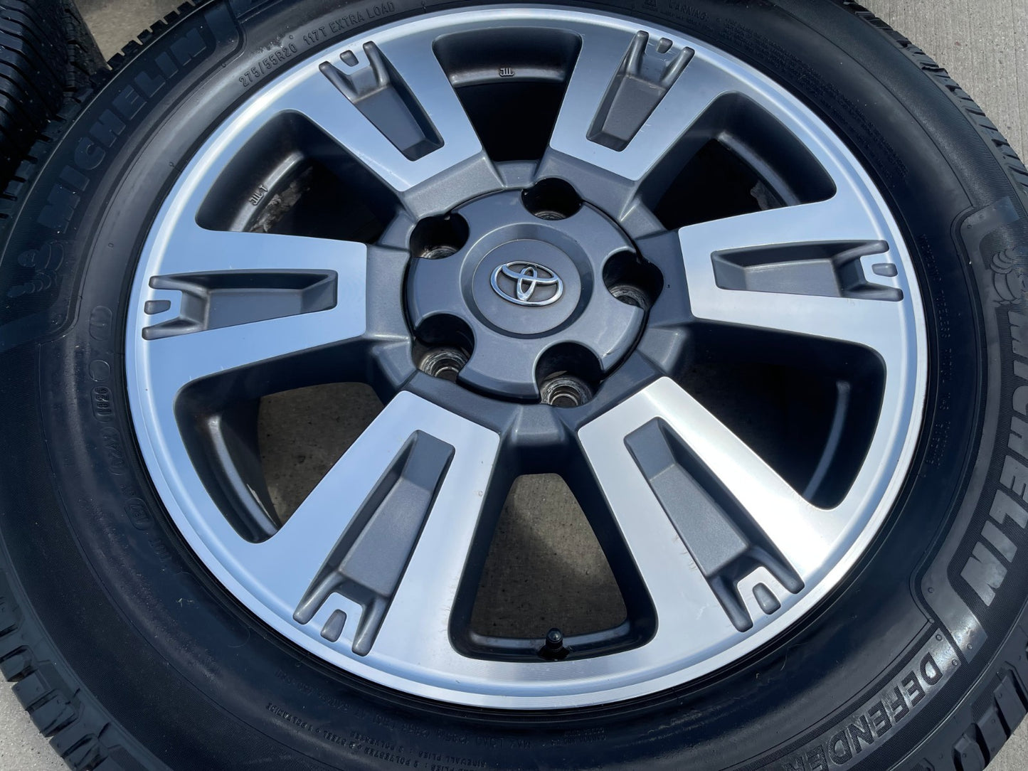 20" Toyota Tundra PLATINUM OEM 75159 SET wheels rims 5x150 tires MICHELIN