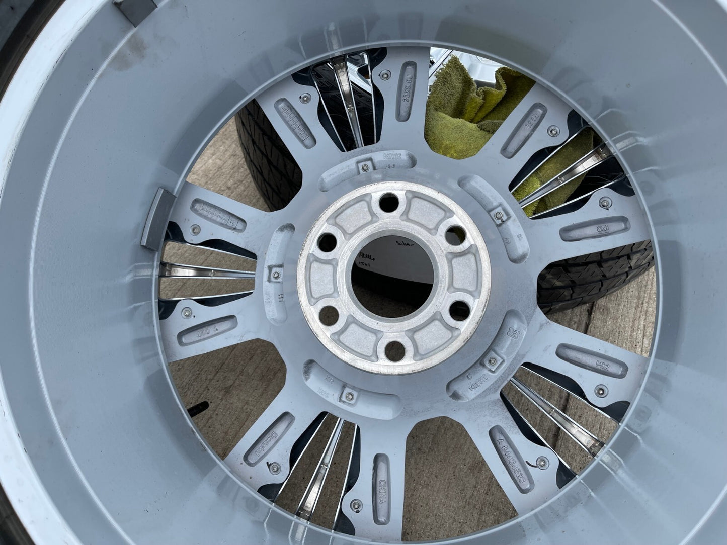 22" Chevy Tahoe RST OEM wheel rim 96951 Silverado Suburban 2021 2022 2023 2024