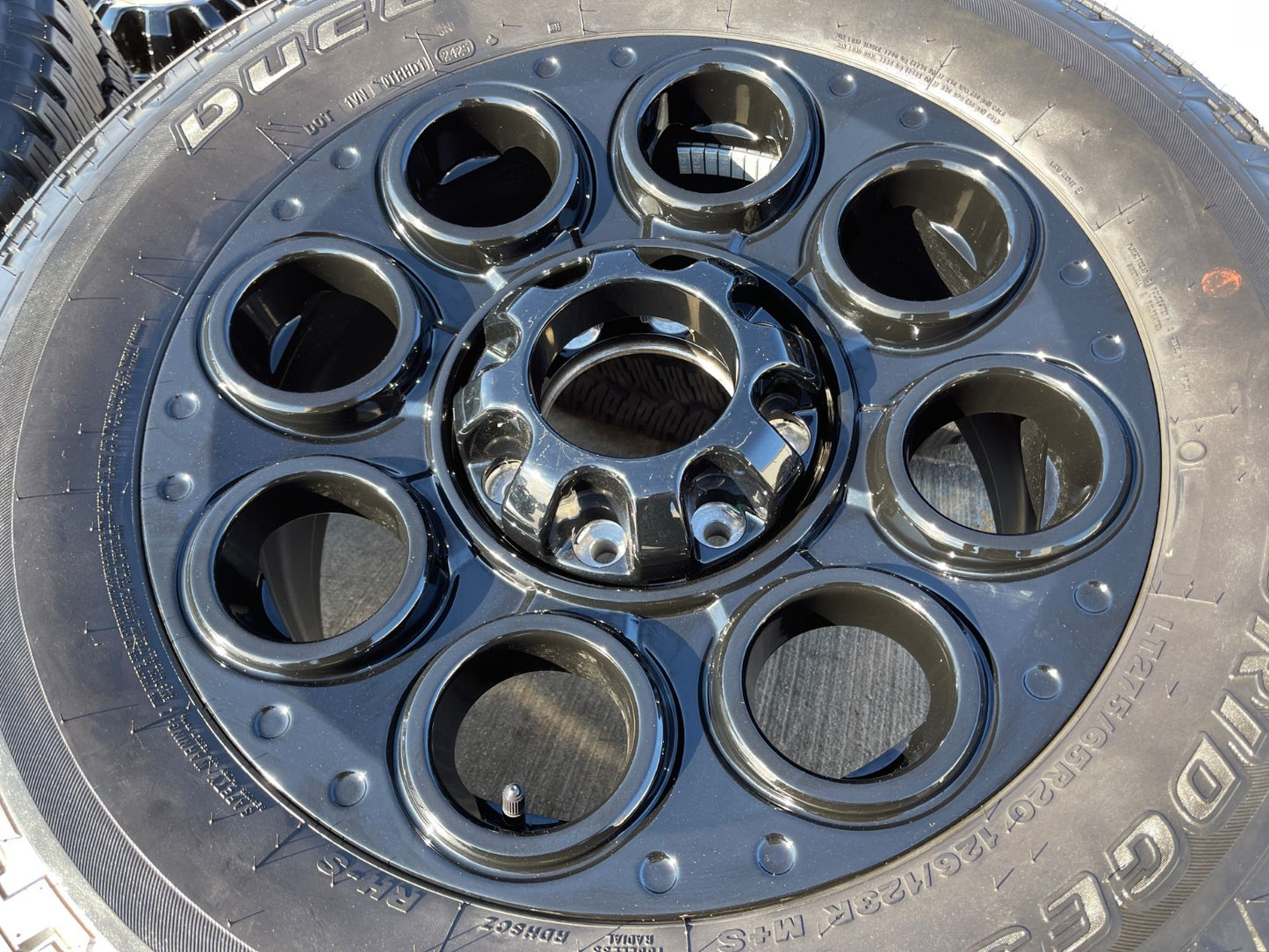 20" Ford F-250 F-350 OEM black TREMOR 10484 10299 wheels rims BRIDGESTONE NEW