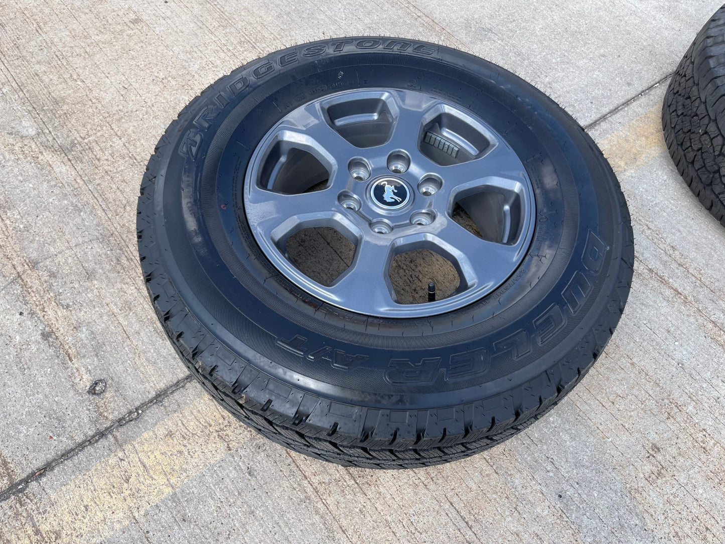 17" Ford Bronco wheel rim tire SPARE 10384 OEM Ranger 2023 2024 2025 2026 NEW