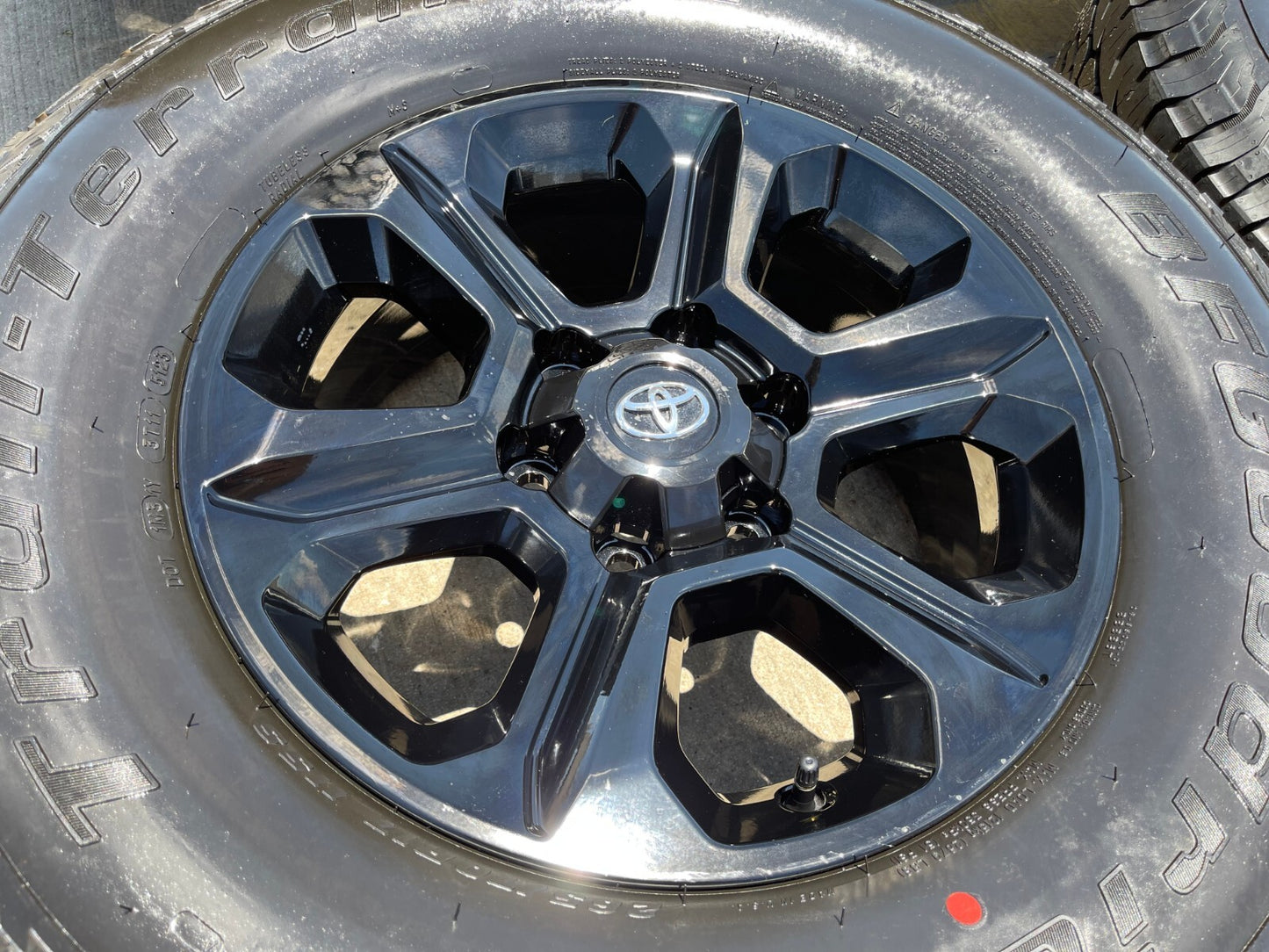 17" 4Runner Toyota Tacoma OEM black wheels rims 75153 FJ 2022 2023 2024 NEW