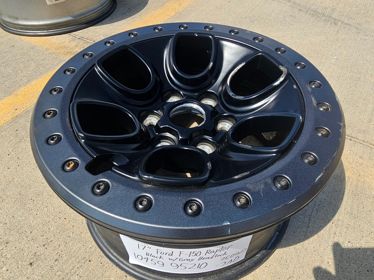 (1) 17" Ford F-150 Raptor OEM BEADLOCK rim wheel 10459 95210 single DISCOUTNED