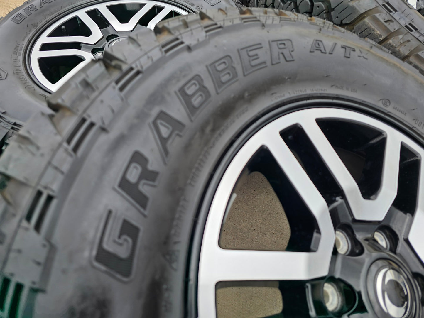 17" INEOS Grenadier OEM 8775 black wheels rims 2023 2024 2025 2026 GENERAL NEW