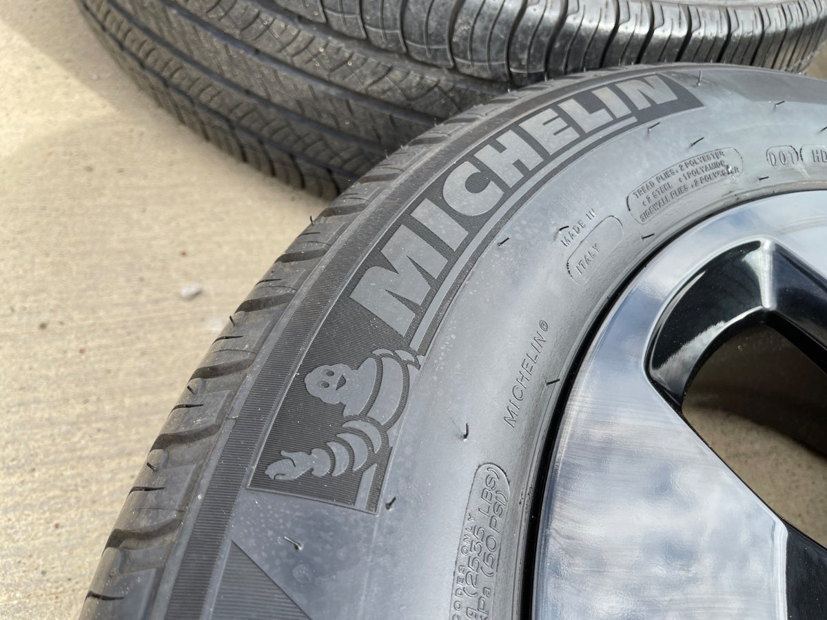 20" Land Rover Defender OEM 72349 wheels rims Range MICHELIN SET