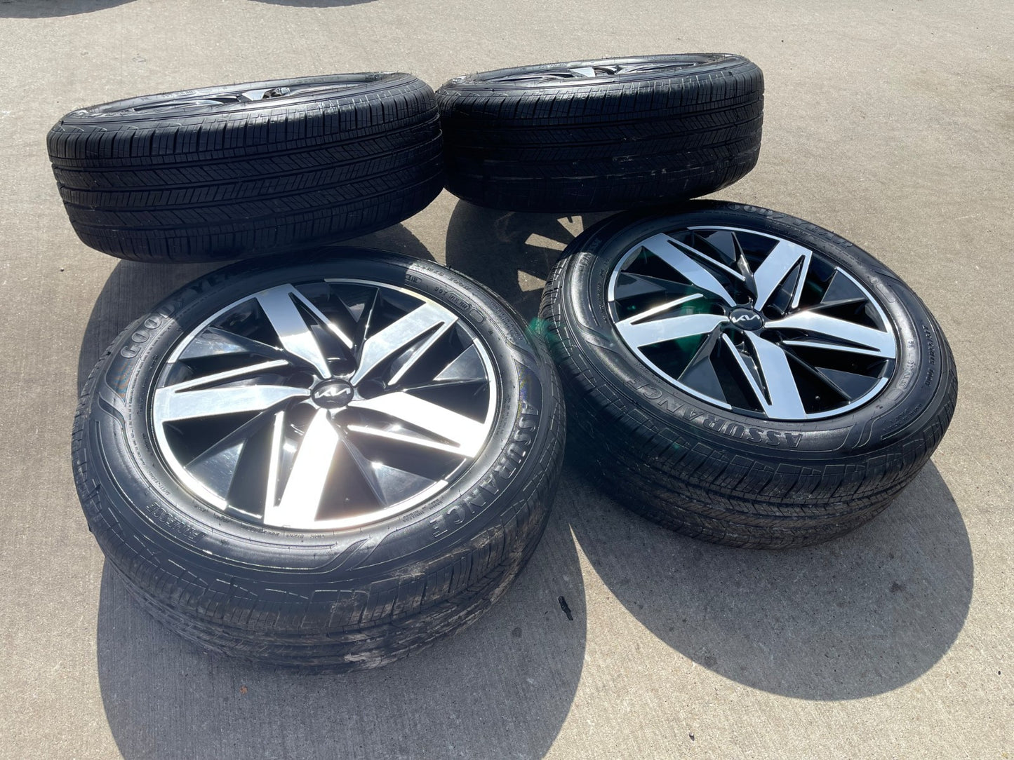 18" Kia Sorento OEM wheels rims 70736 Sportage Seltos K4 K5 Optima Carnival NEW