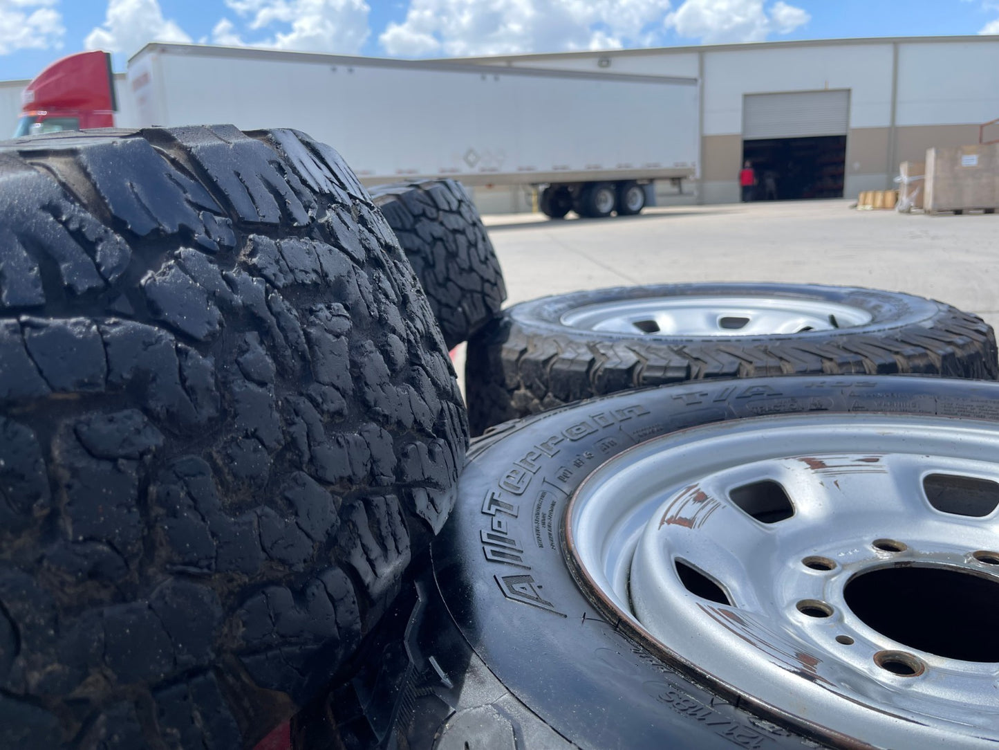 17" Ram 2500 3500 Laramie Power Wagon OEM 2497 wheels rims BFG KO2 A/T
