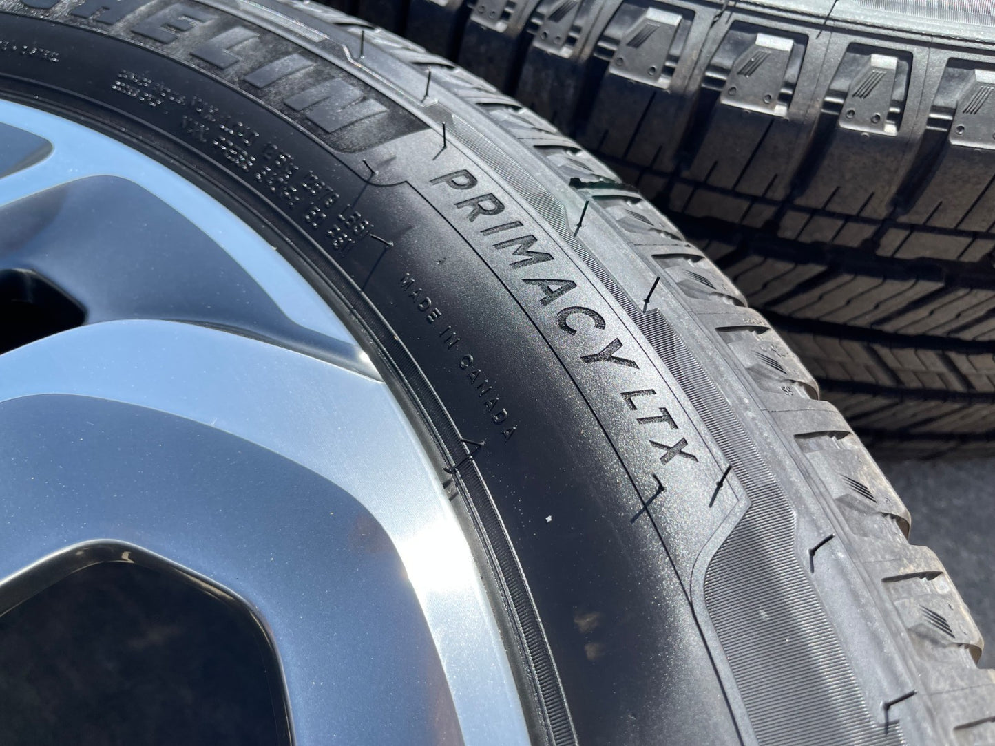 22" Lincoln Navigator OEM 94225 rims wheels BLACK LABEL SET 2026 MICHELIN NEW
