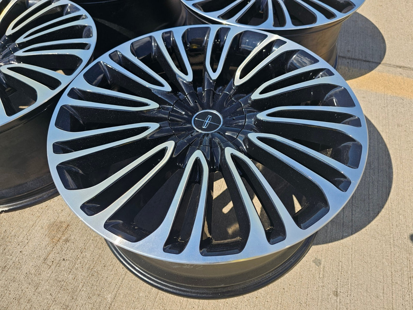 22" Lincoln Aviator Black Label OEM rims wheels 10242 Explorer 2023 2024 2025