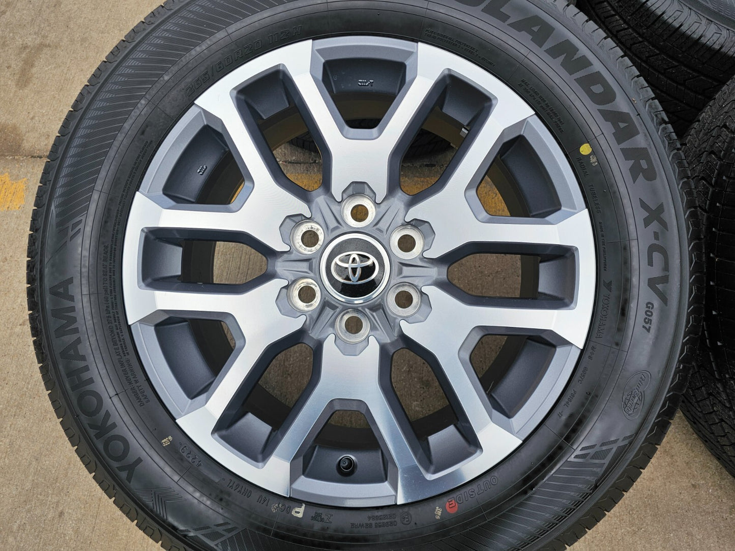20" Toyota Tundra TSS TRD OEM wheels rims 95359 75277 Sequoia 2024 2025 2026 NEW
