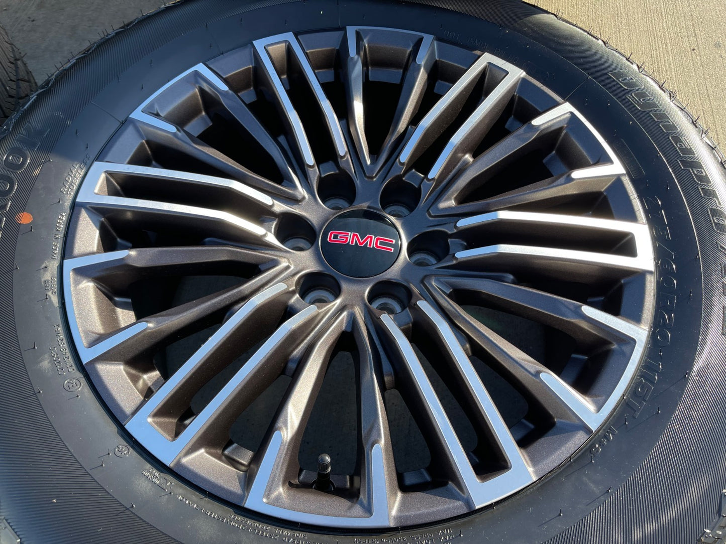 20" GMC Sierra Yukon Chevy Silverado OEM wheels rims 2024 2025 2026 NEW