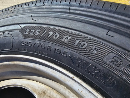 19.5" Ford F-450 Dually F-550 rim RAM 4500 OEM 10x225 spare MICHELIN NEW