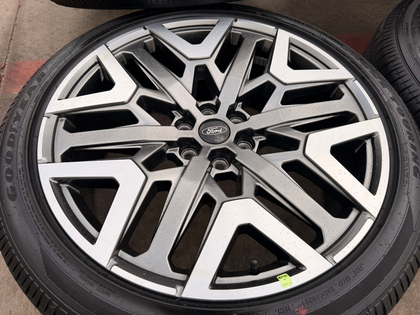 24" Ford F-150 LIMITED Plus OEM rims wheels Expedition 2024 2025 2026 NEW