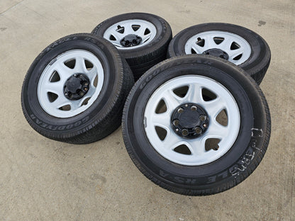 (1) 17" Chevy Tahoe PPV Police Package OEM 8111 spare wheel rim tire
