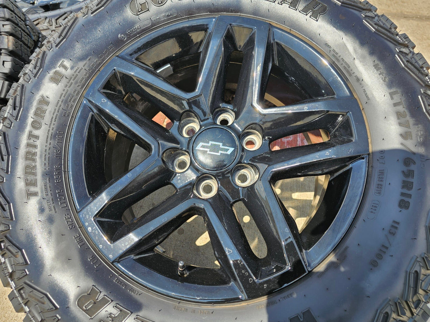 18" Chevy Silverado Tahoe Z71 ZR2 OEM 5911 wheels rims 2023 2024 2025 2026