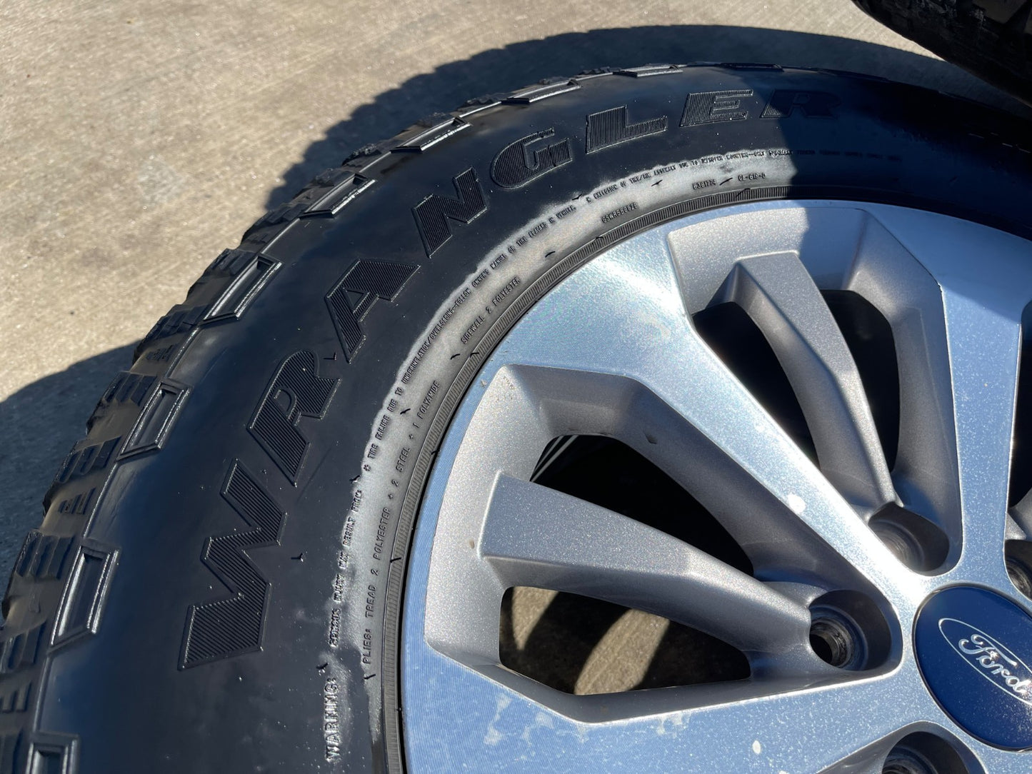 20" Ford F-150 LARIAT Limited OEM 10006 rims wheels Expedition GOODYEAR