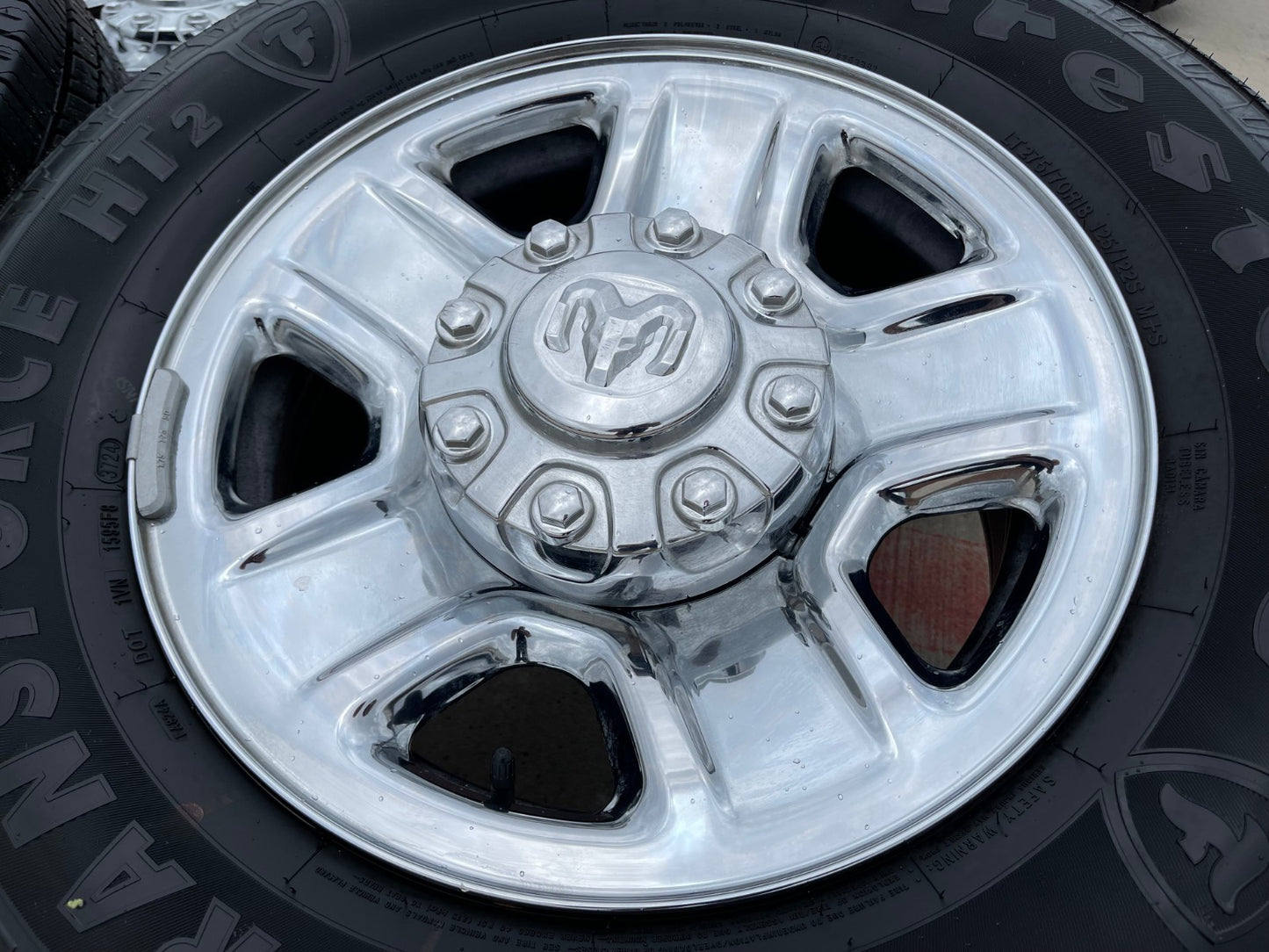 18" Dodge Ram 2500 3500 STEEL chrome OEM 2473 wheels rims 2023 2024 2025 2026