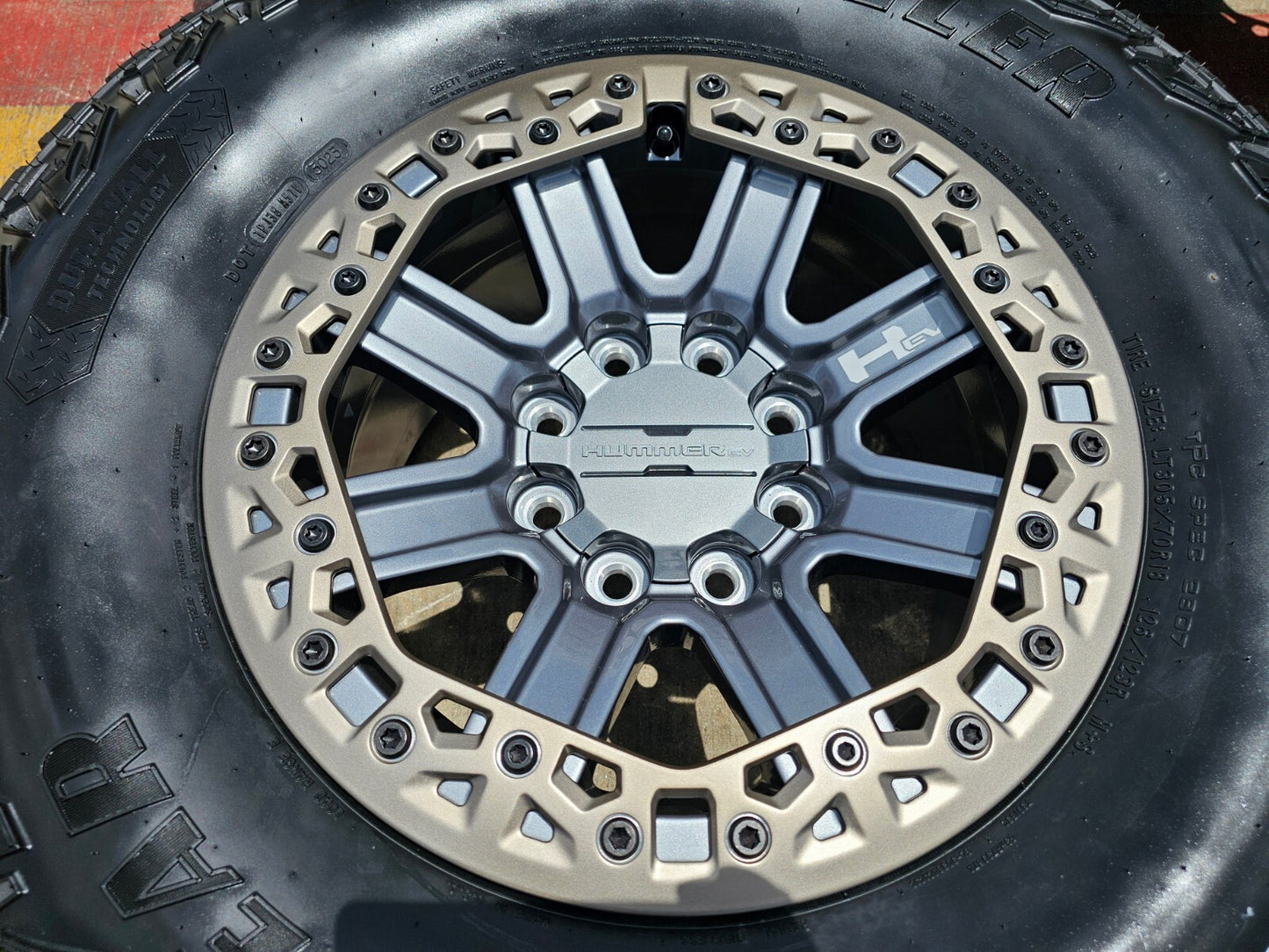 18" Hummer Grazen beadlock EV HEV 2500 OEM wheels rims 2024 2025 2026 2027 NEW