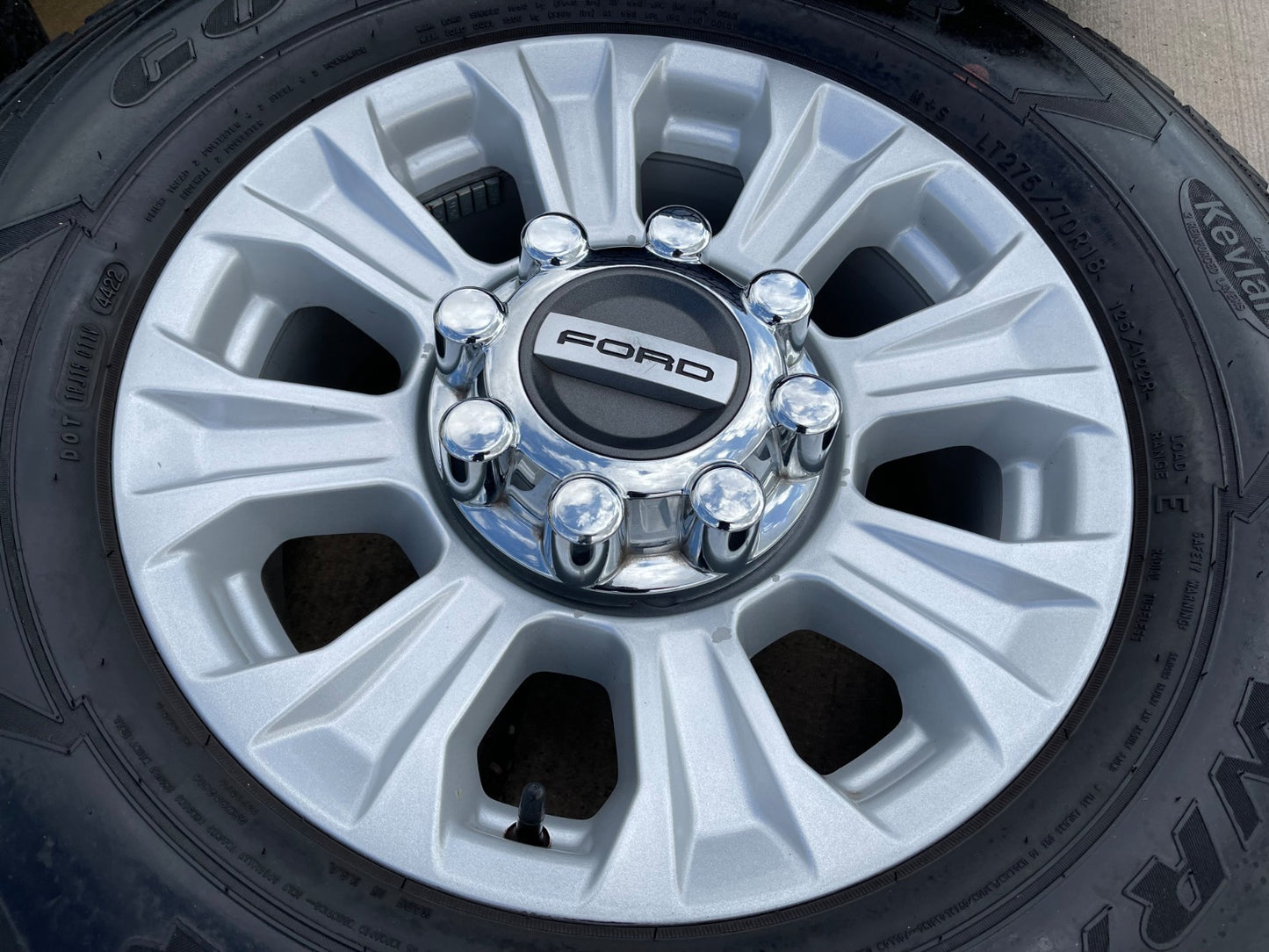 18" Ford F-250 F-350 OEM rims wheels 10097 tires GOODYEAR A/T