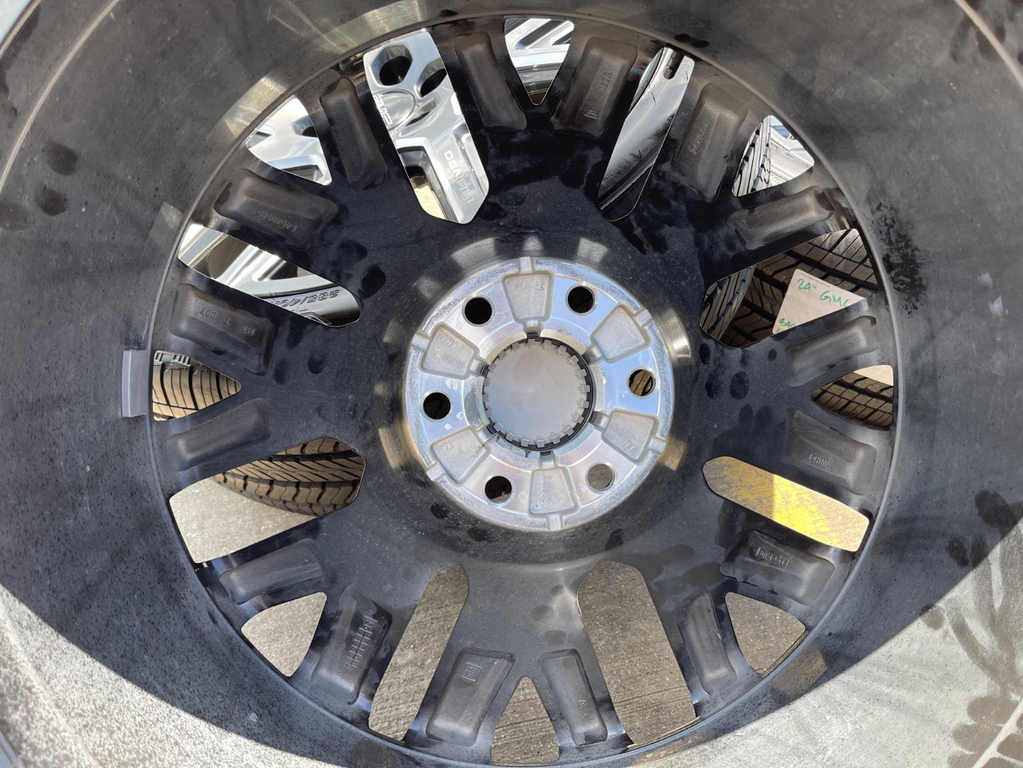 24" GMC Yukon Sierra DENALI OEM wheels rims rim # 84949595 1999-2027