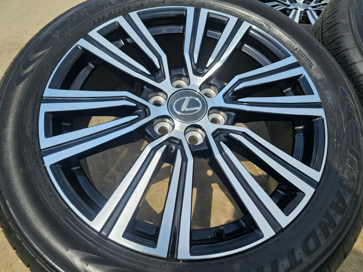 22" Lexus LX600 GX550 OEM wheels rims 74402 Toyota Tundra Sequoia SET