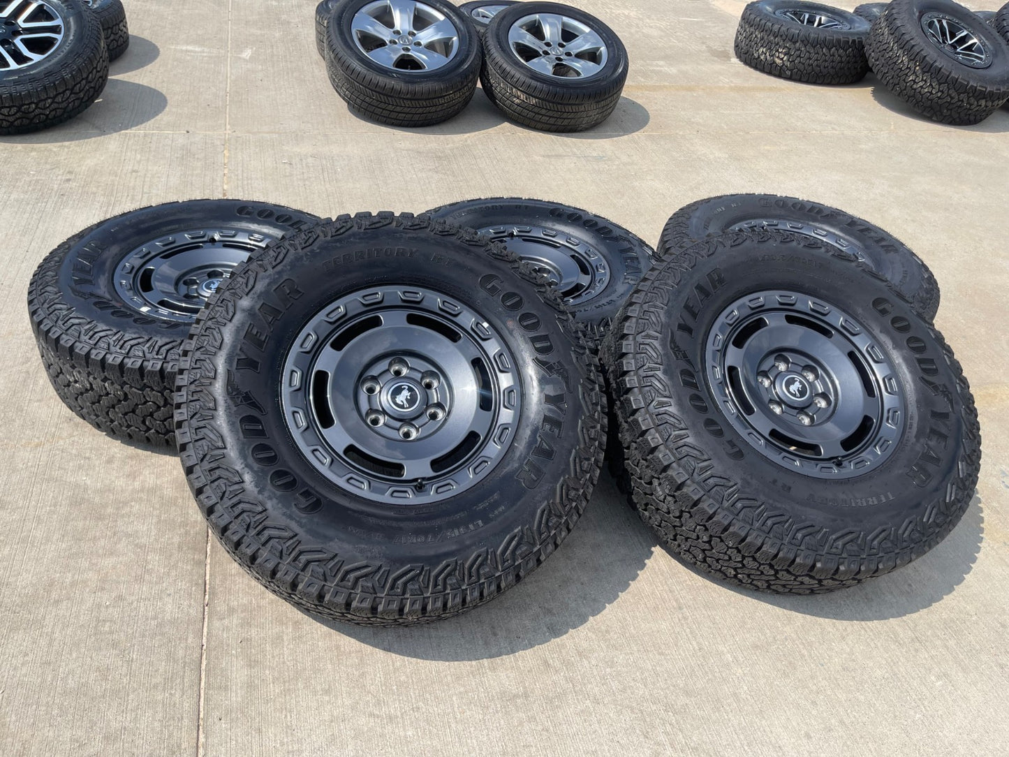 17" Ford Bronco HERITAGE SASQUATCH wheels rims 10464 GOODYEAR A/T 35" NEW