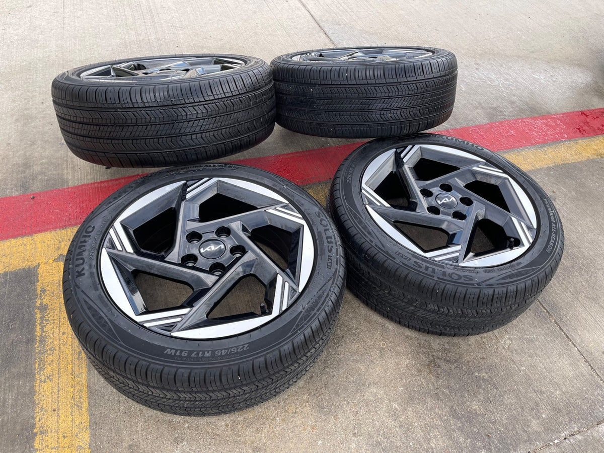 17" Kia K4 K5 Soul Seltos OEM 94117 wheels rims Sonata Stinger Forte SET