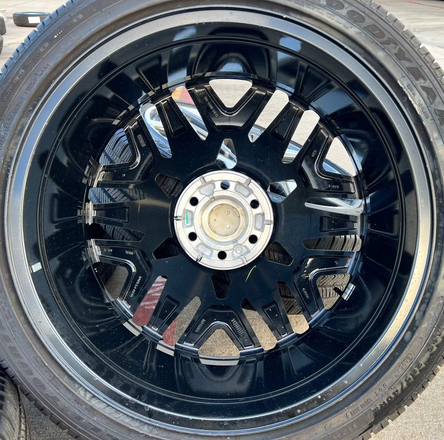 24" Ford F-150 LIMITED Plus OEM rims wheels Expedition 2024 2025 2026 NEW