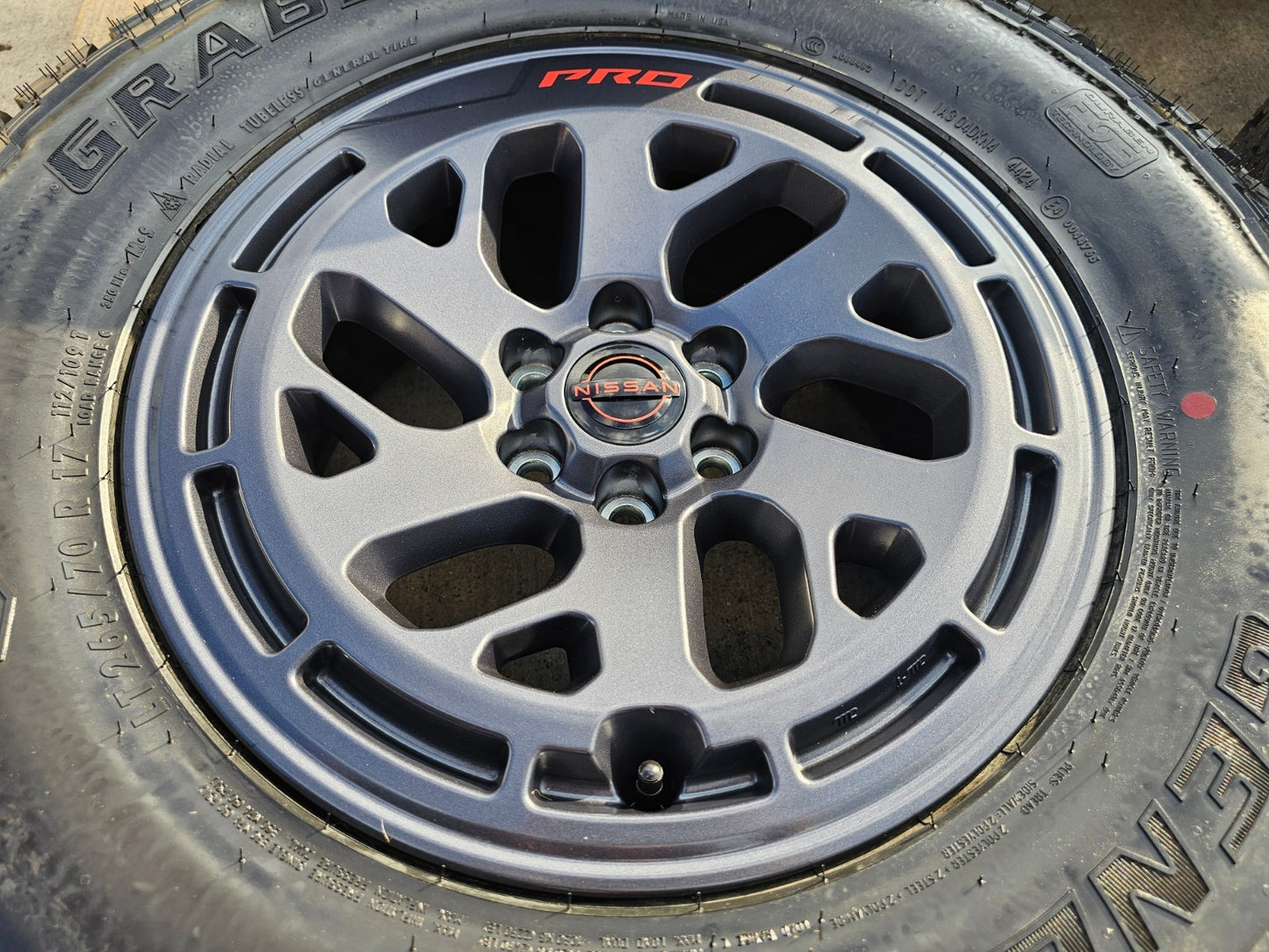 17" Nissan Frontier X-PRO OEM 62270 Desert Runner wheels rims GENERAL A/TX NEW