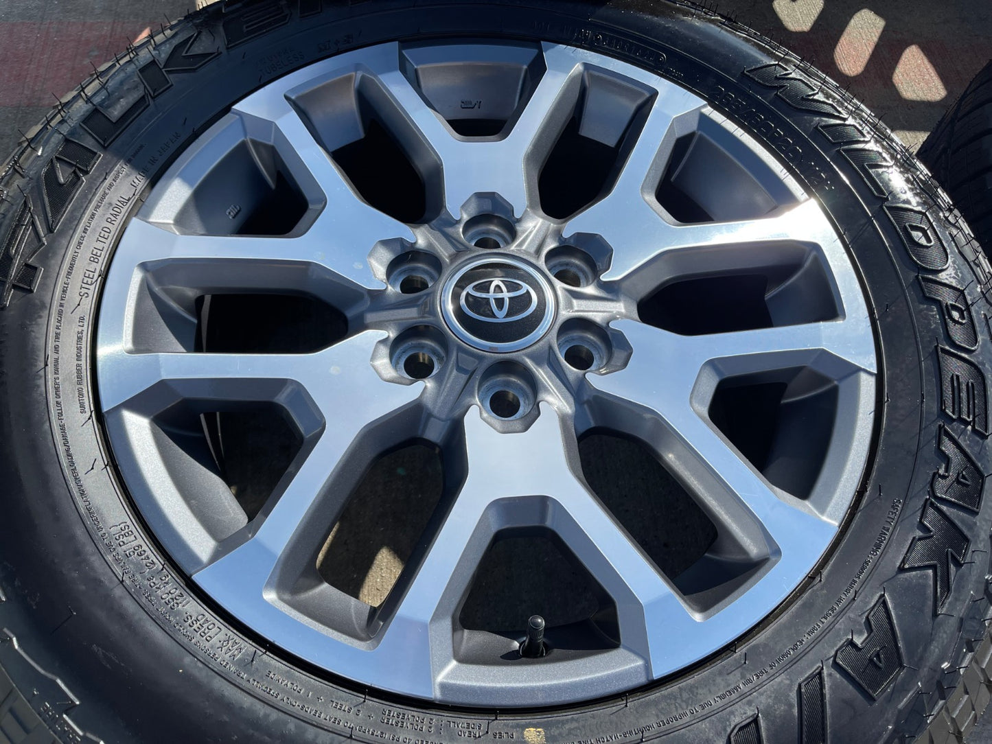 20" Toyota Tundra TSS TRD OEM wheels rims 95359 75277 Sequoia 2025 2026 NEW A/T
