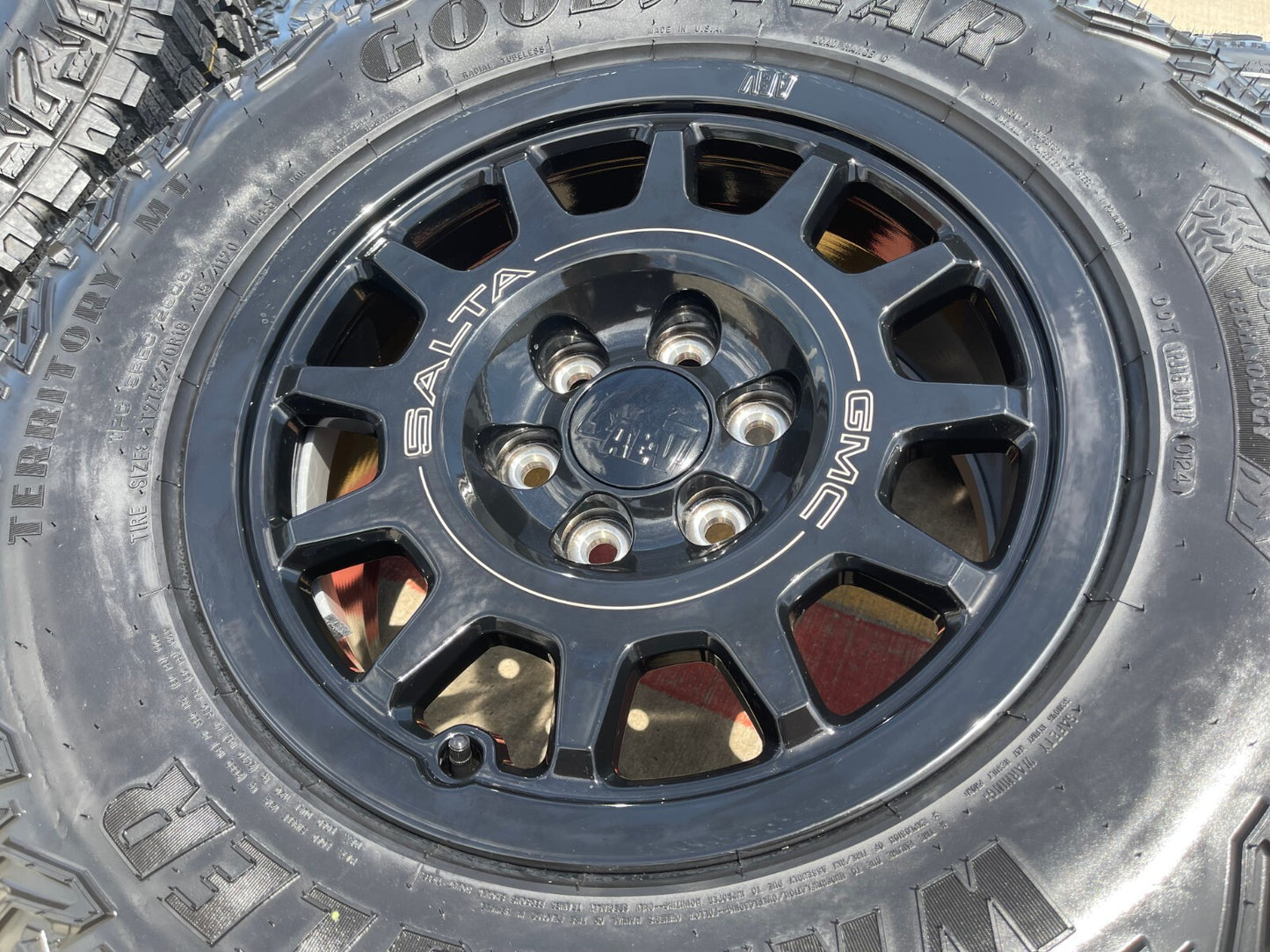 18" AEV SALTA GMC Sierra AT4X Chevy Silverado OEM rims wheels NEW