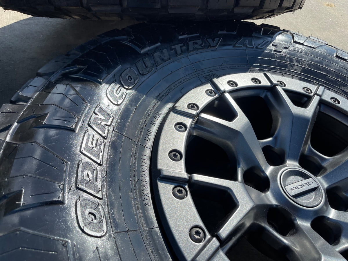 17" Ford F-150 Raptor R OEM BEADLOCK 10460 rims wheels 37" tires SET TOYO
