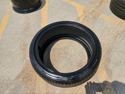 (1) 265/35/21 Pirelli P Zero tire Elect LM1 NEW take off!