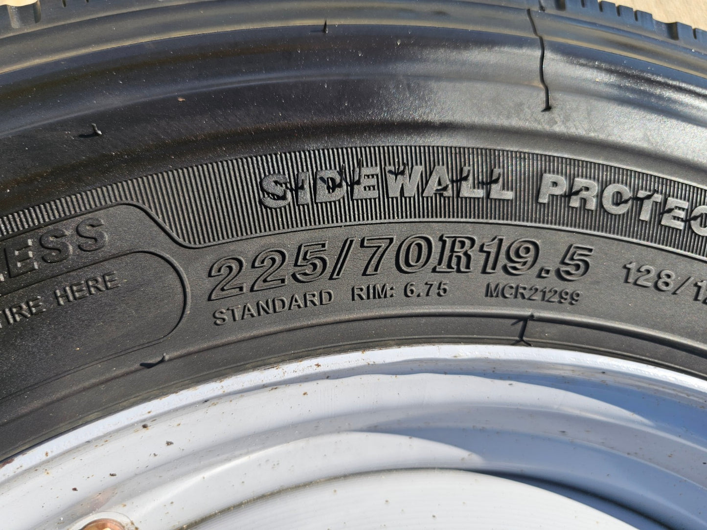19.5" Ford F-450 Dually F-550 rim RAM 4500 OEM 10x225 spare