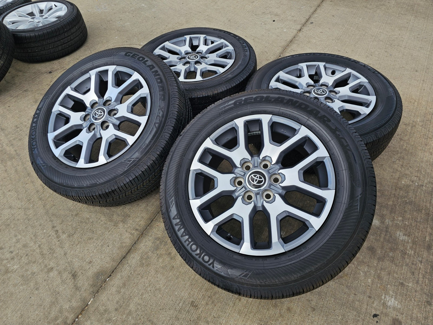 20" Toyota Tundra TSS TRD OEM wheels rims 75277 95359 Sequoia 2024 2025 2026