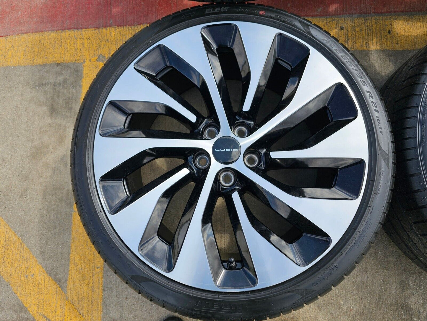 21" Lucid Air OEM Grand Touring black wheels rims tires 5x120 2023 2024 2025 NEW