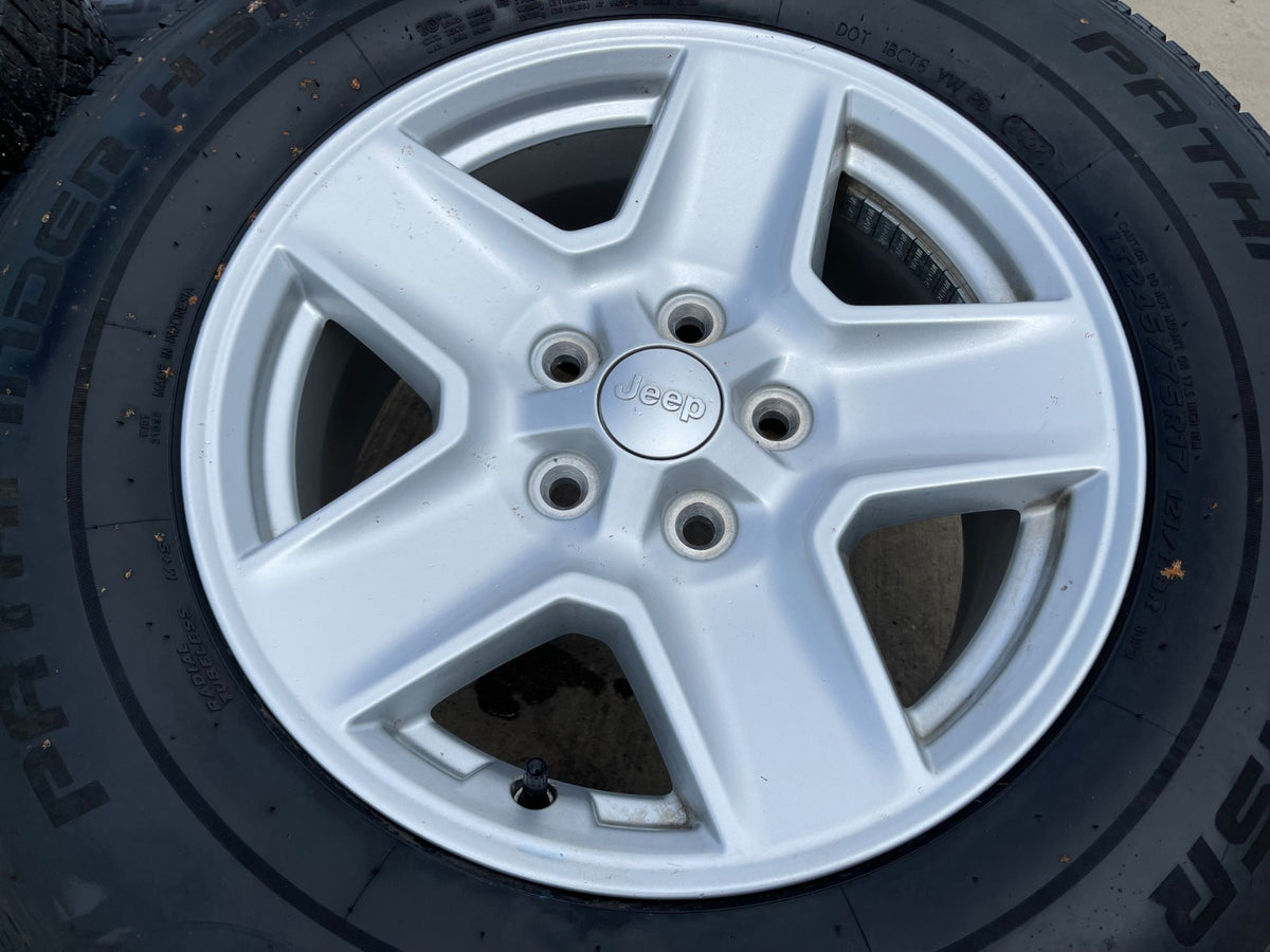 17" Jeep Gladiator OEM wheels rims 9235 Wrangler 2022 2023 2024 2025 2026 SET