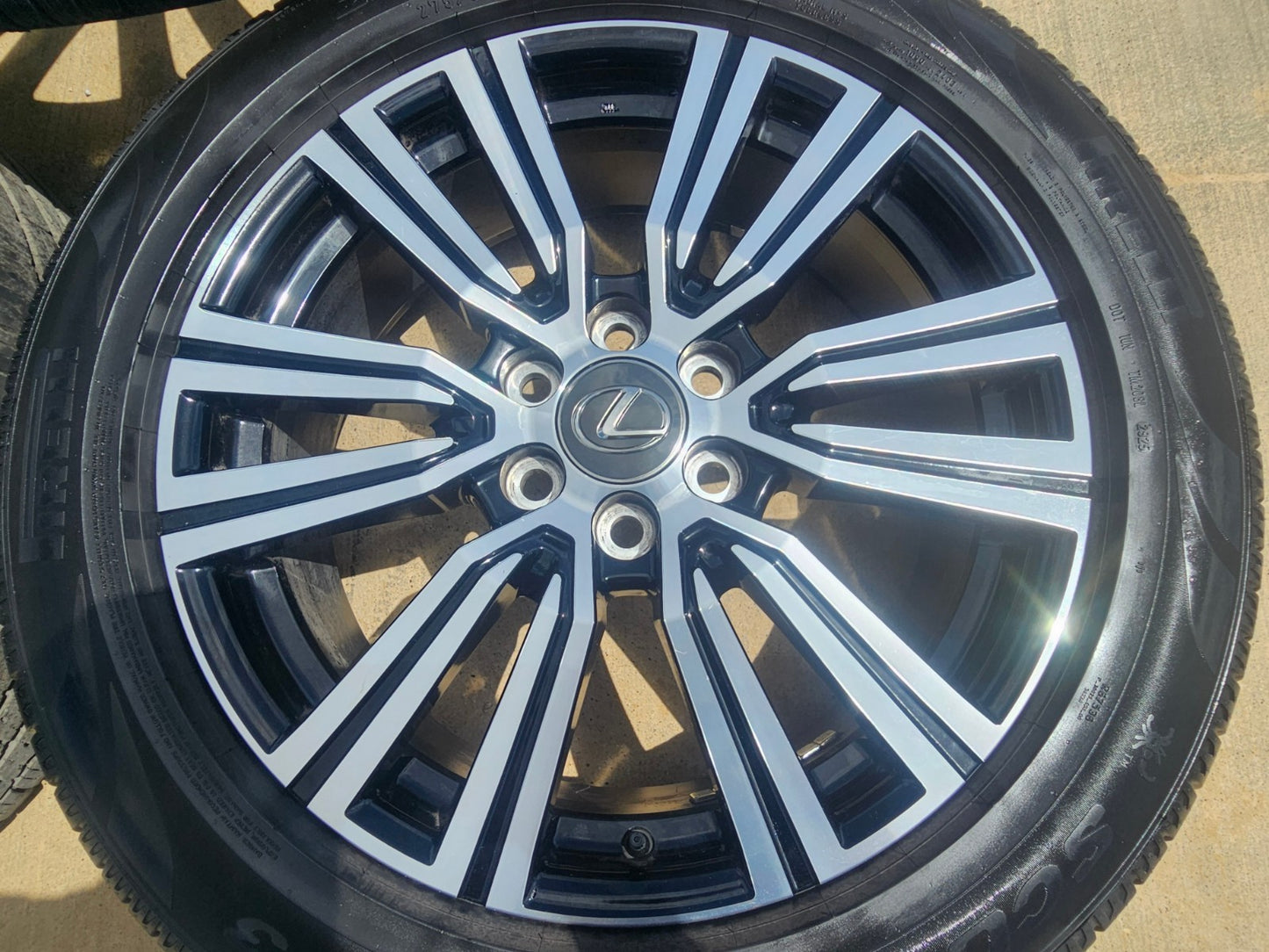 22" Lexus LX600 GX550 OEM wheels rims 74402 Toyota Tundra Sequoia SET PIRELLI