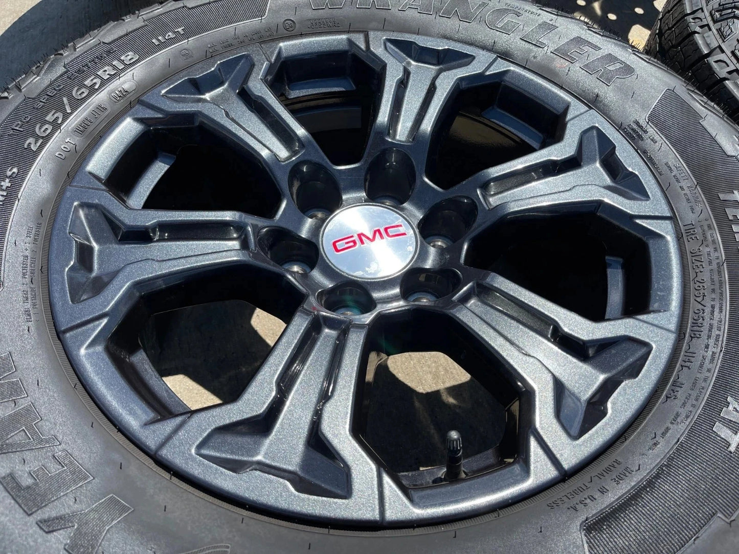 18" GMC Sierra Canyon Chevy Tahoe Colorado OEM 5910 wheels rims 2024 2025 NEW