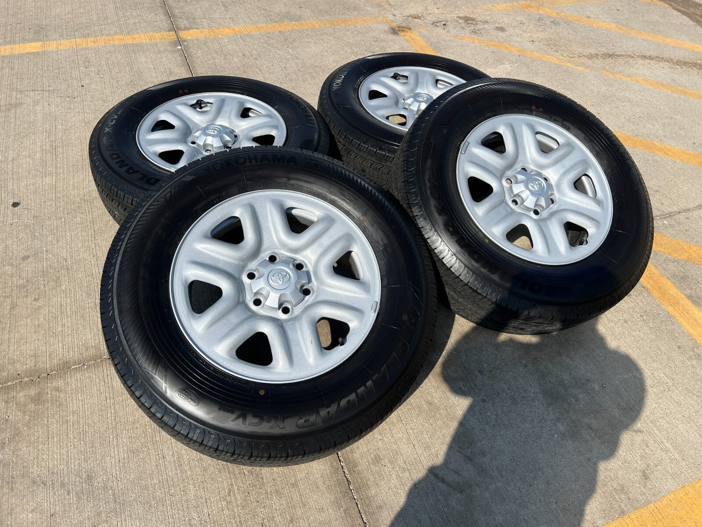 18" Toyota Tundra TSS TRD OEM wheels rims 99083 75275 Sequoia LX600 NEW