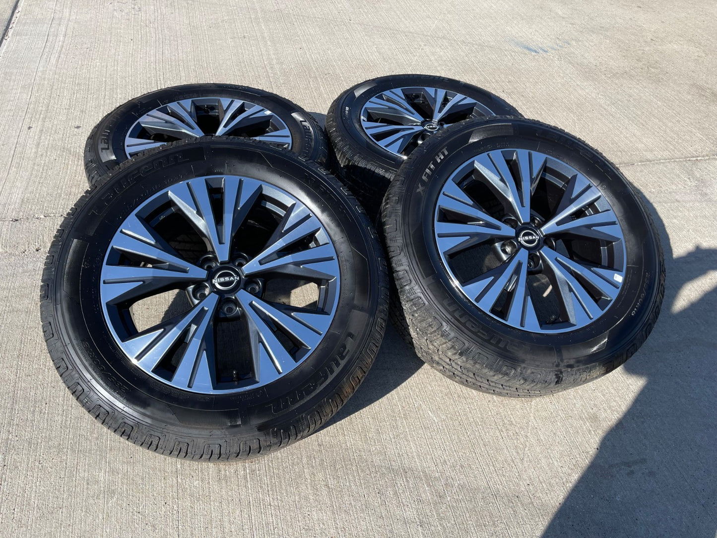 18" Nissan Murano Pathfinder FX35 FX45 QX60 OEM 62828 wheels rims 2023 2024 2025