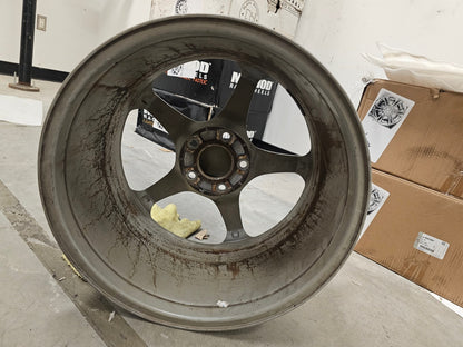 18" 18x9.5 Chevy Corvette OEM rim wheel 5105 5104 2003 2004 2005 REAR