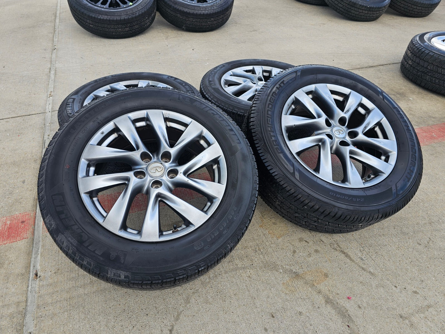 18" Infiniti QX60 FX35 FX45 JX35 Nissan OEM SET wheels rims 73760 71564