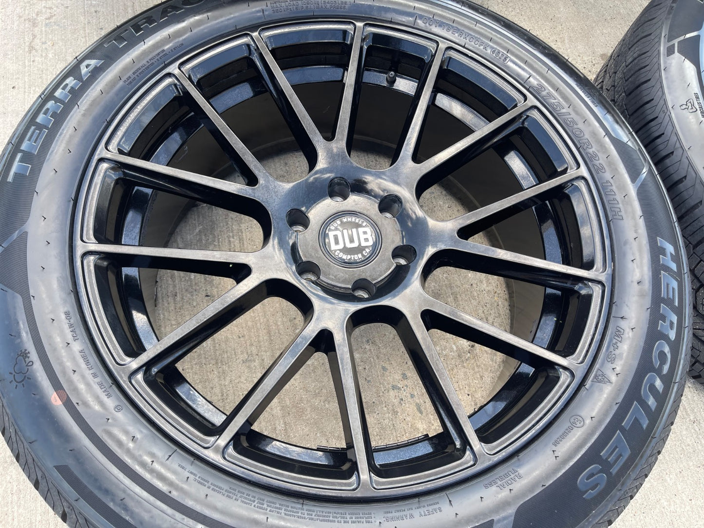 22x9 22" DUB Luxe S205 Chevy Silverado RAM wheels rims 6x139 6x5.5 tires SET