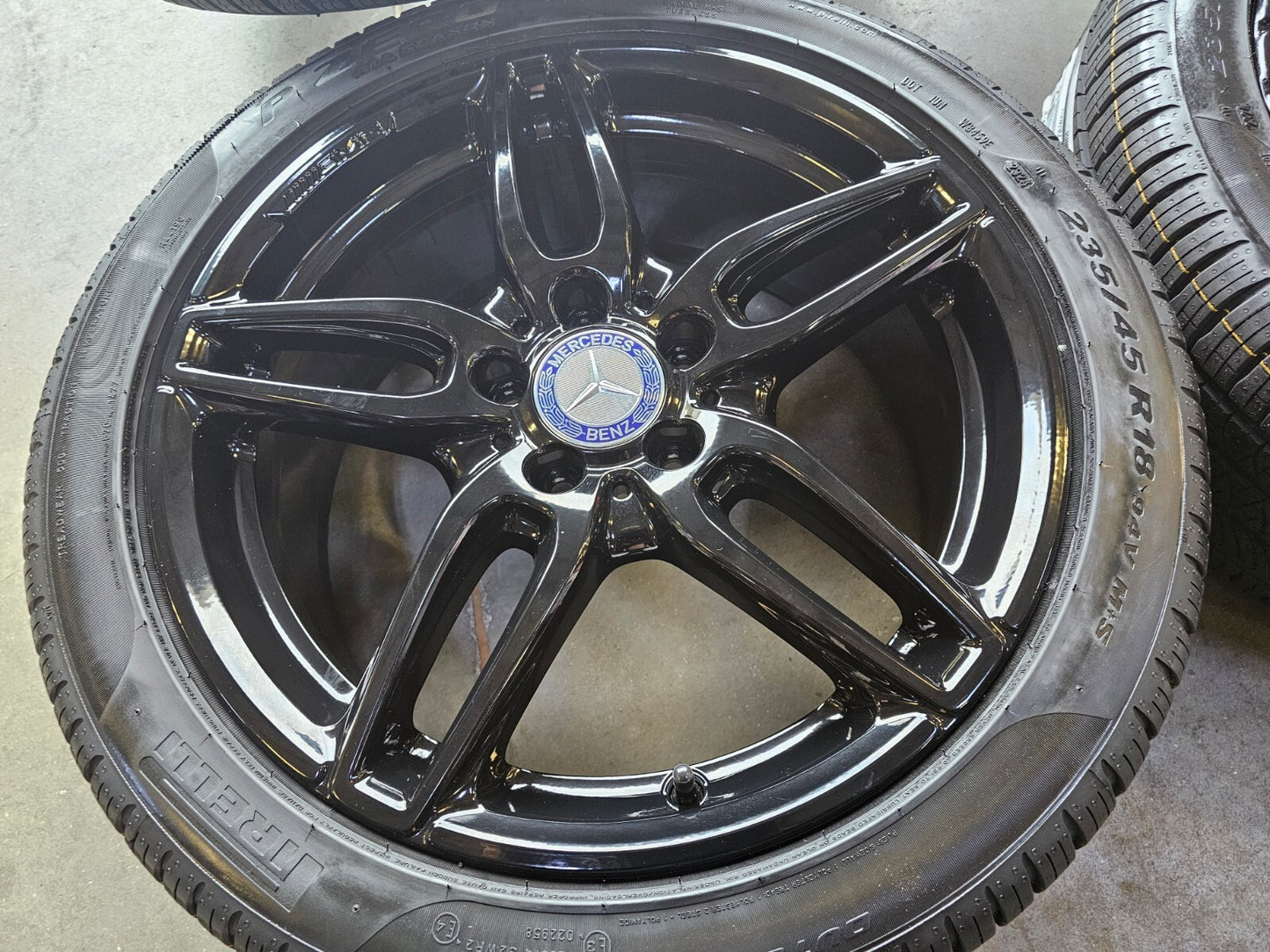 18" Mercedes CLA250 C E S Class OEM 85530 wheels rims tires NEW